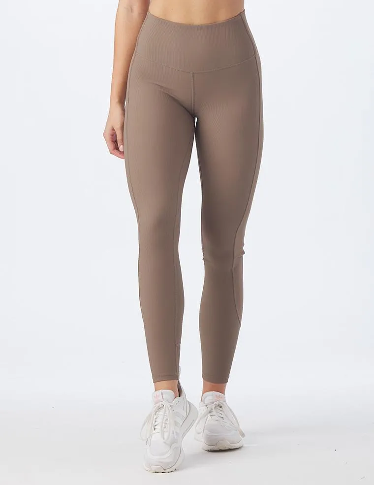 Directional Legging: Mocha